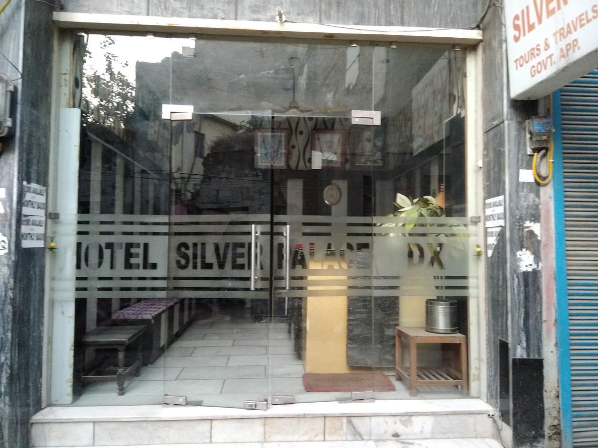 Silver Palace Hotel New Delhi Ngoại thất bức ảnh