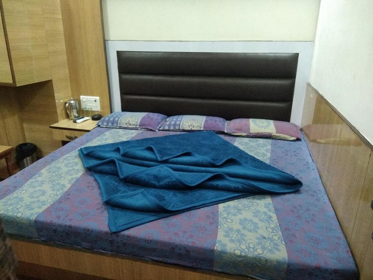 Silver Palace Hotel New Delhi Ngoại thất bức ảnh